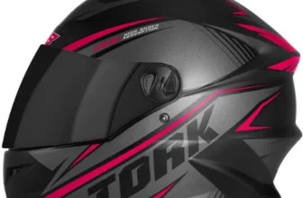 Capacete Pro Tork R8 fechado com viseira fumê para moto